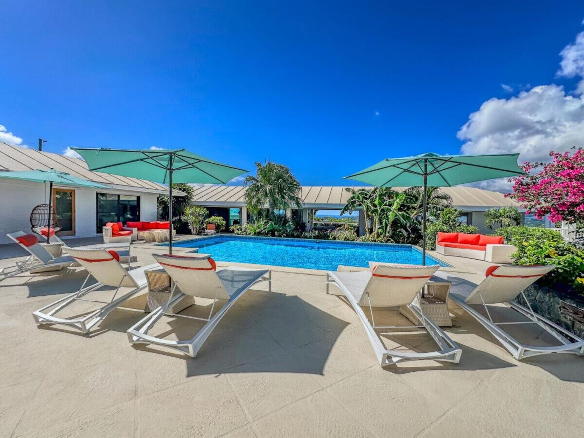 Royal Villa With A Huge Swimming Pool Cowell Battery Ngoại thất bức ảnh