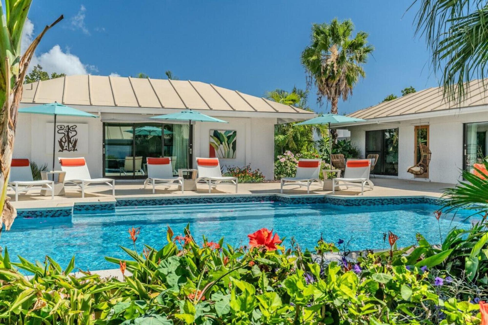 Royal Villa With A Huge Swimming Pool Cowell Battery Ngoại thất bức ảnh
